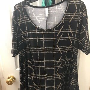 GUC Lularoe perfect tee!